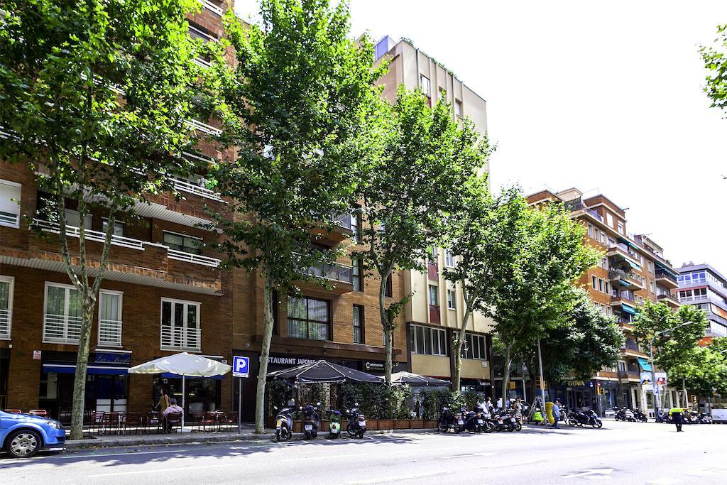 Short Stay Group Camp Nou Serviced Apartments Barcelona Exterior foto