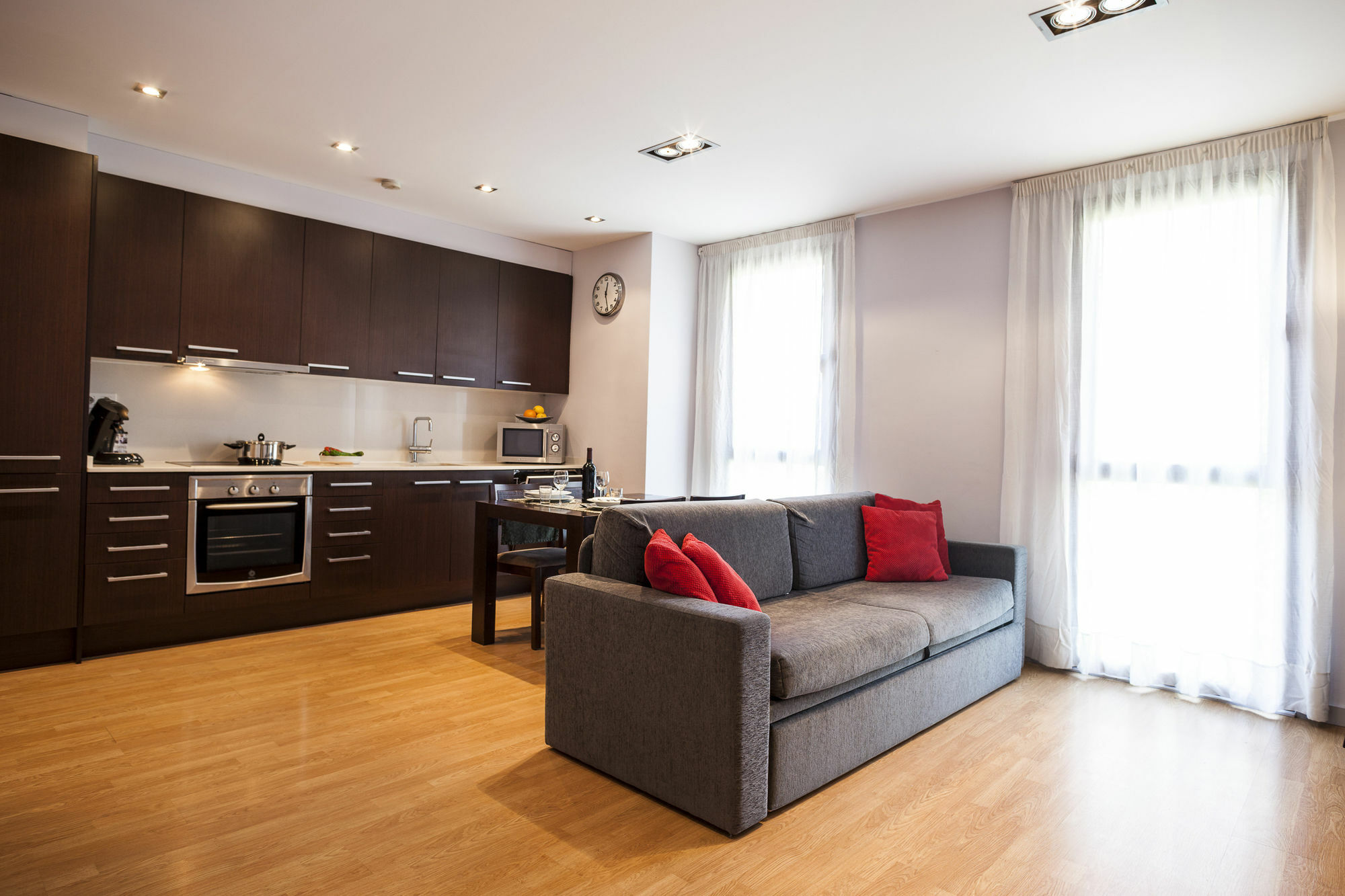 Short Stay Group Camp Nou Serviced Apartments Barcelona Exterior foto