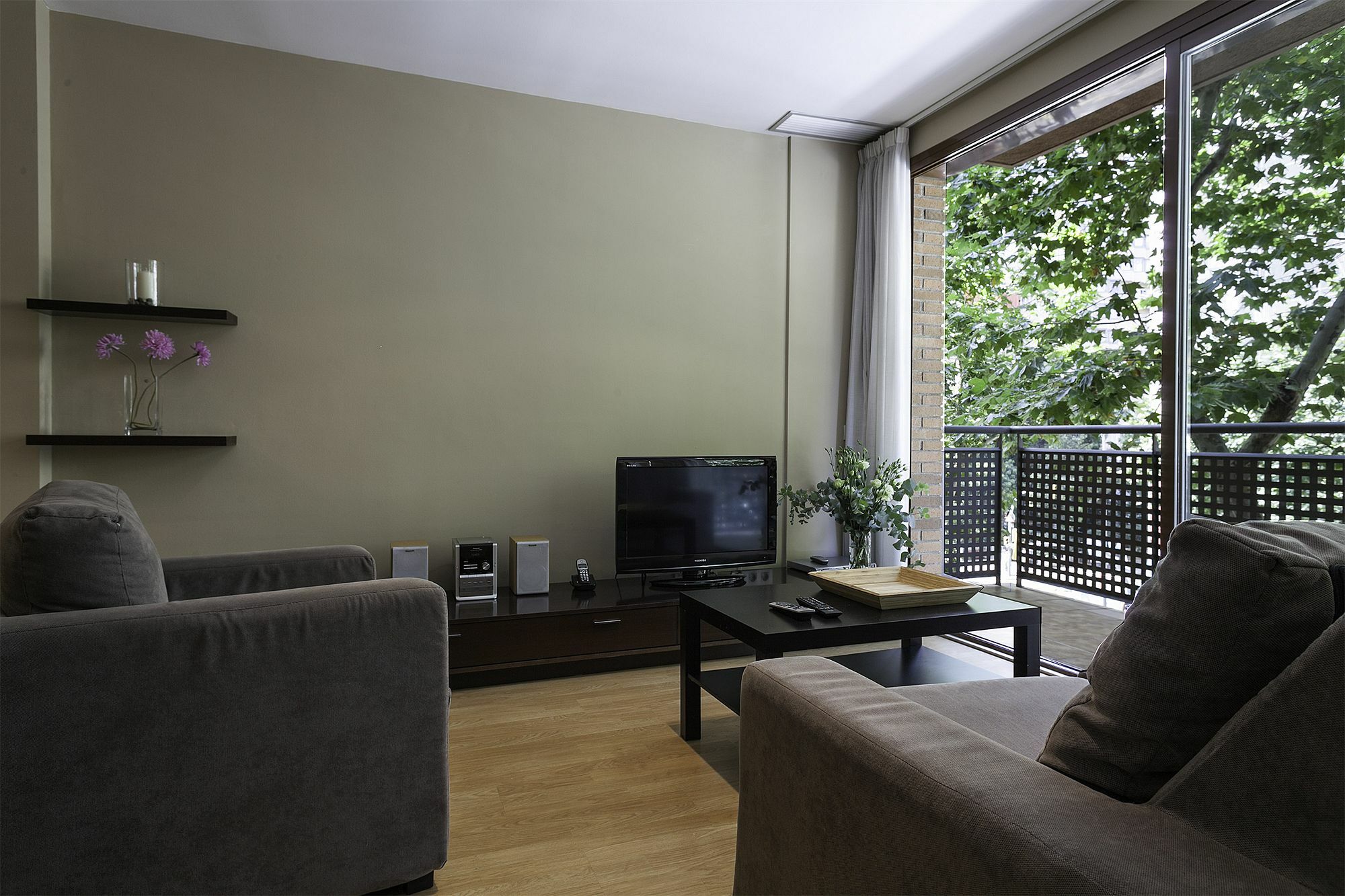 Short Stay Group Camp Nou Serviced Apartments Barcelona Exterior foto